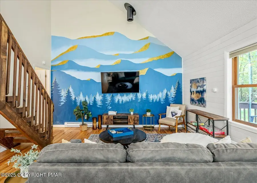 1137 Woodland Drive, East Stroudsburg, PA 18301 - Image #3