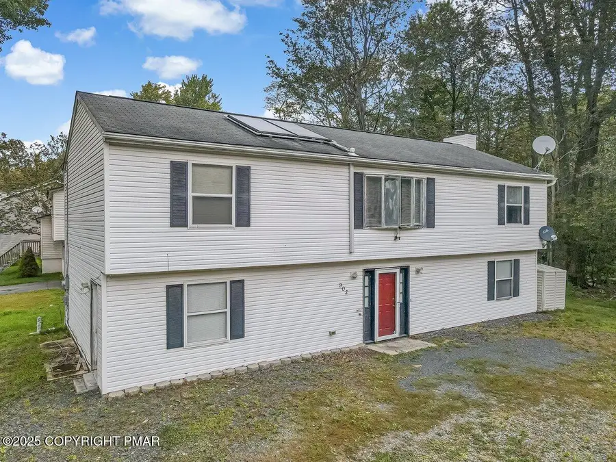 905 Granite Terrace, Tobyhanna, PA 18466 - Image #2