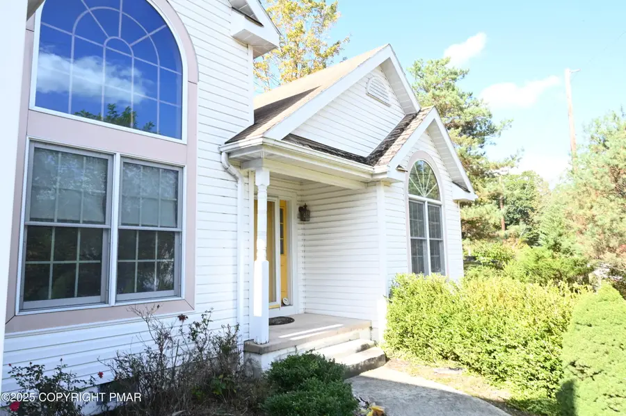 7 Brahms Court, East Stroudsburg, PA 18301 - Image #2