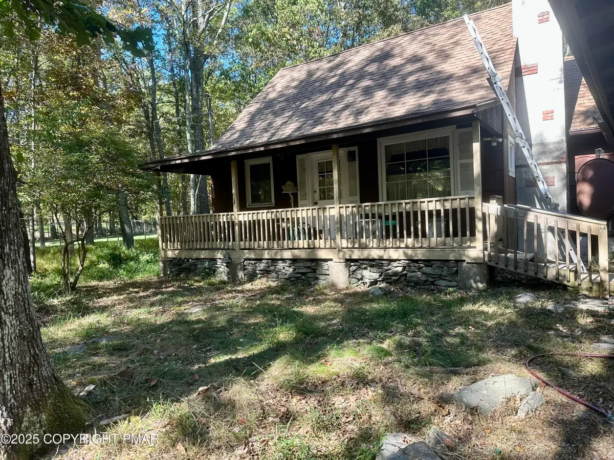 12036 Maplewood Drive, East Stroudsburg, PA 18302 - Image #1