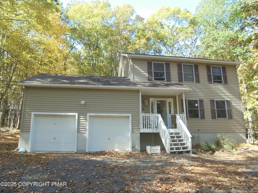 168 St Andrews Drive, Bushkill, PA 18324 - Image #2