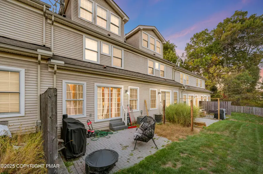 18 Elm Tree Court, East Stroudsburg, PA 18301 - Image #2