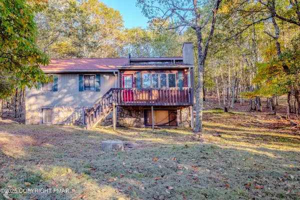 92 Shawnee Trail, Albrightsville, PA 18210