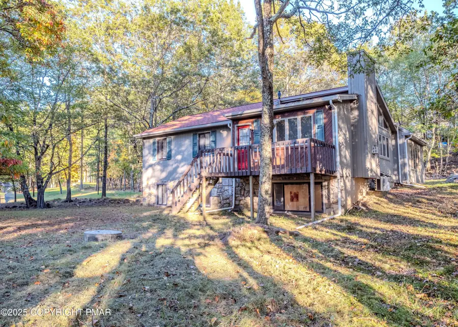 92 Shawnee Trail, Albrightsville, PA 18210 - Image #2