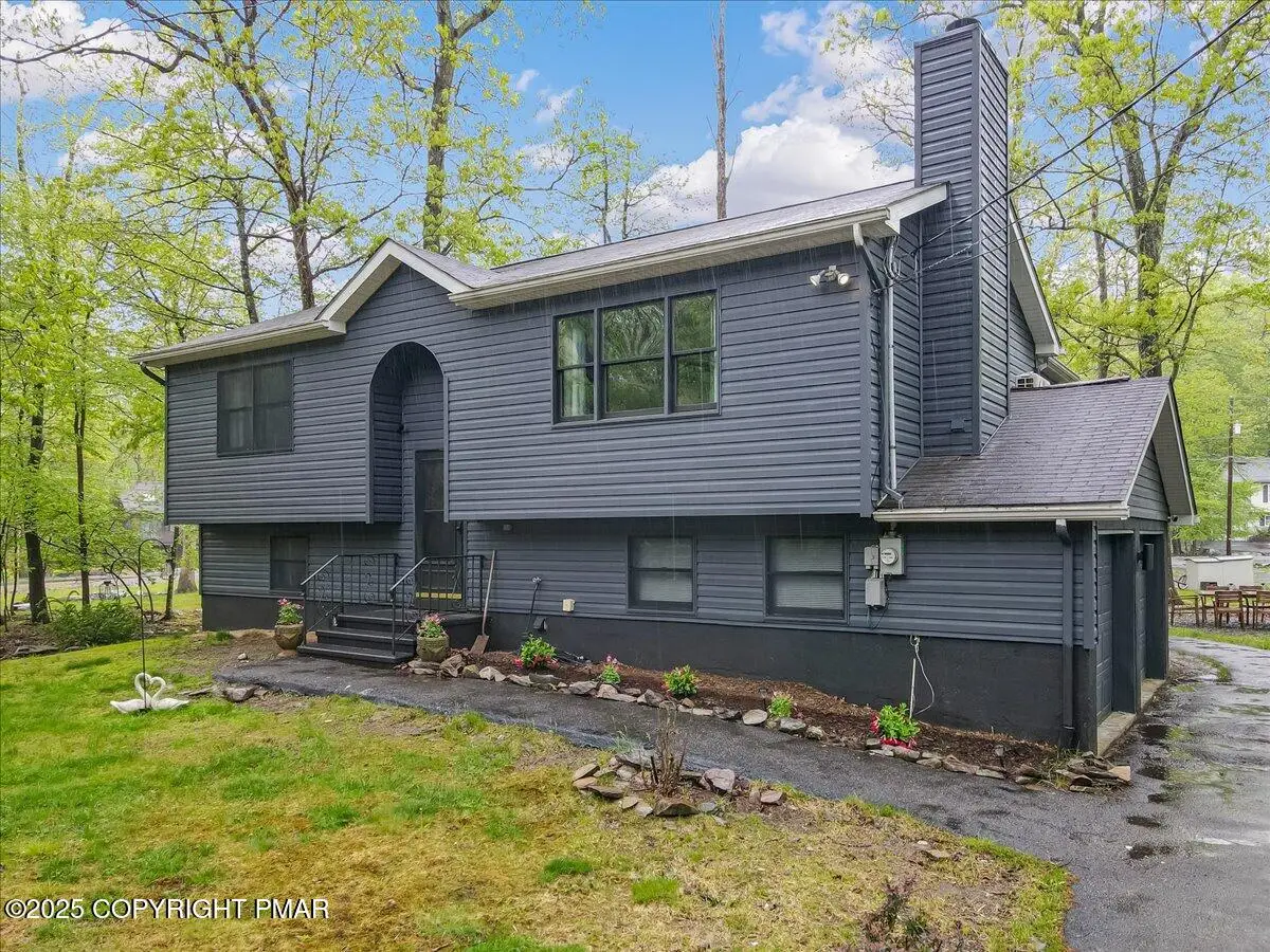 1228 Woodland Drive, East Stroudsburg, PA 18301 - Image #1