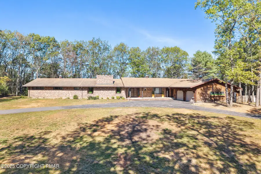 322 Manor Lane E, Lehighton, PA 18235 - #3