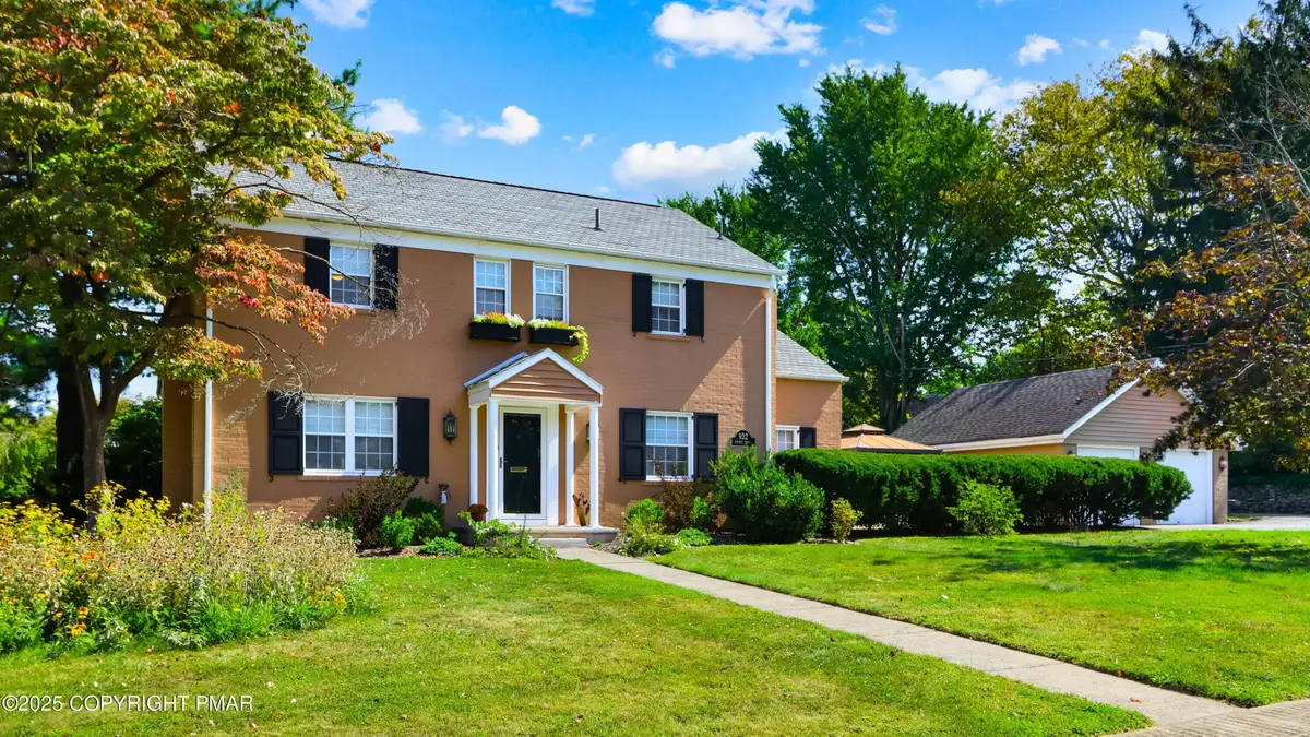 922 Beverly Avenue, Bethlehem, PA 18018 - Image #1