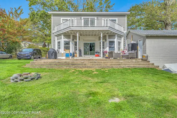 37 Mt Pocono Court, Mount Pocono, PA 18344