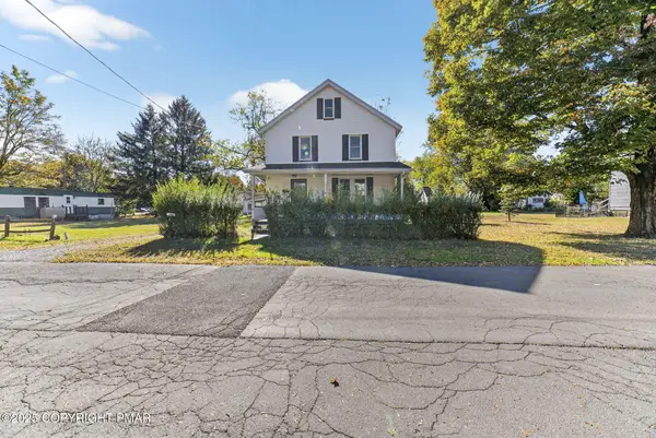 3 Oakland Avenue, East Stroudsburg, PA 18301