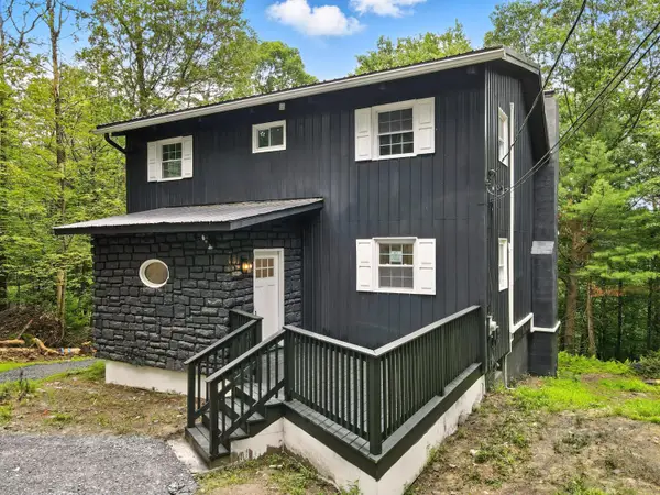 16 Norman Drive, East Stroudsburg, PA 18302