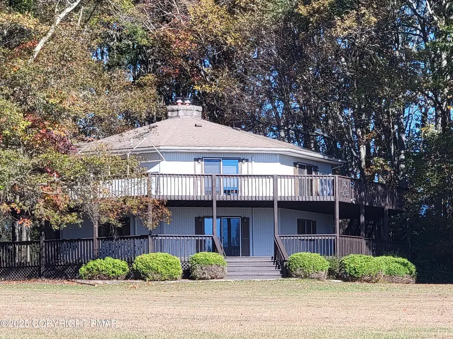 1670 Erie Court, Effort, PA 18330 - Image #2