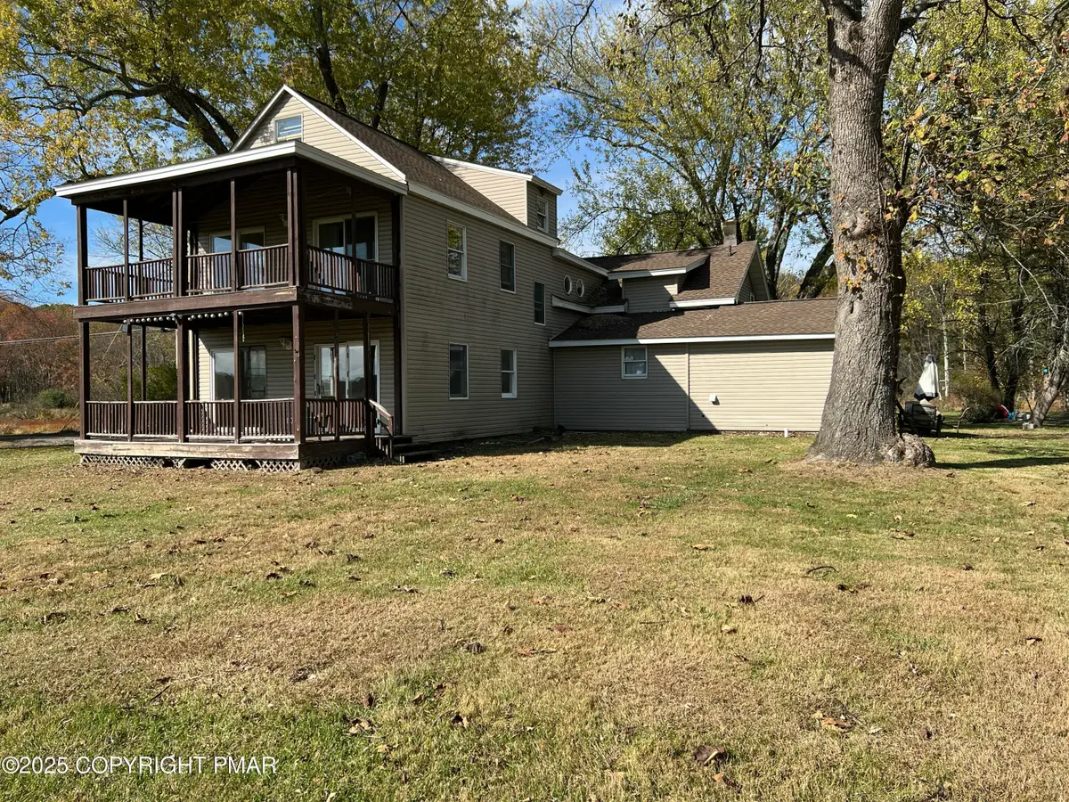 121 Schoonover Lane, East Stroudsburg, PA 18301 - Image #1