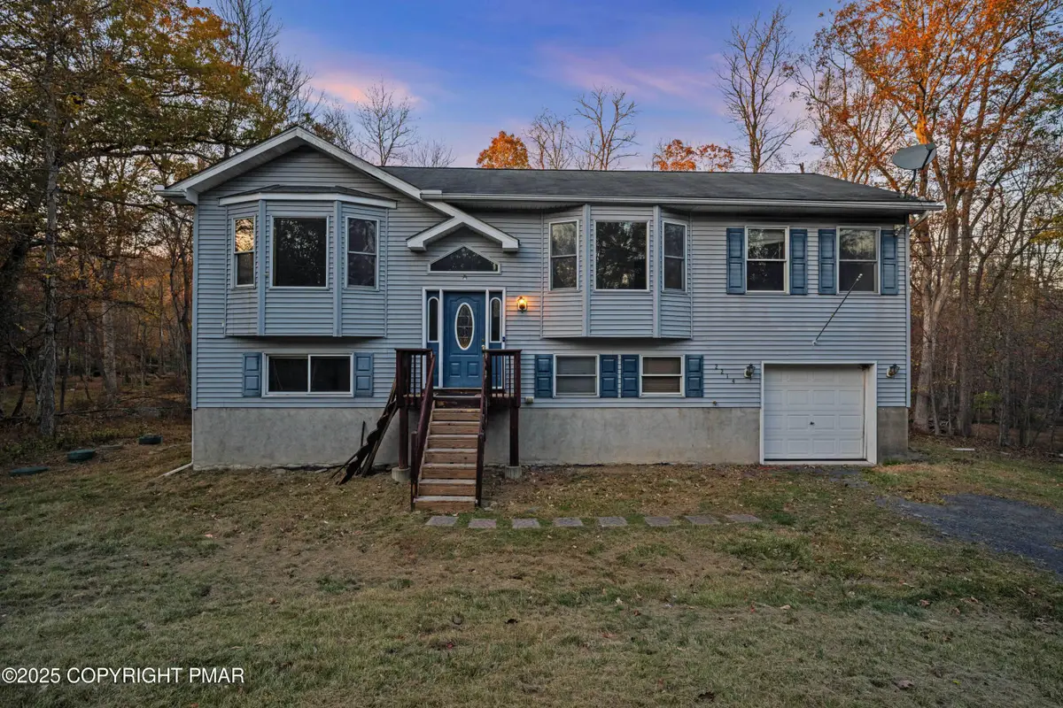 2214 Vista Circle, East Stroudsburg, PA 18302 - Image #1