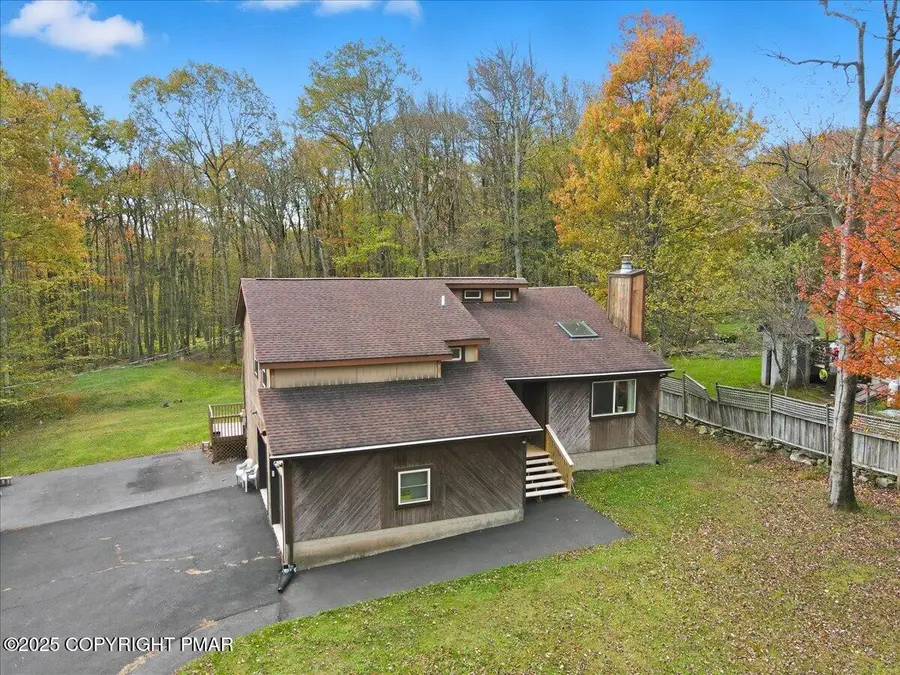 6137 Victoria Drive Drive, Tobyhanna, PA 18466 - Image #2