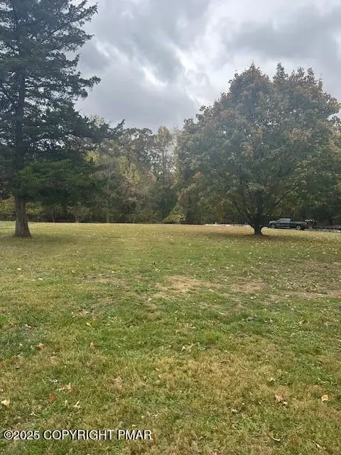 78 Locke Heights Road, Bangor, PA 18013 - Image #2