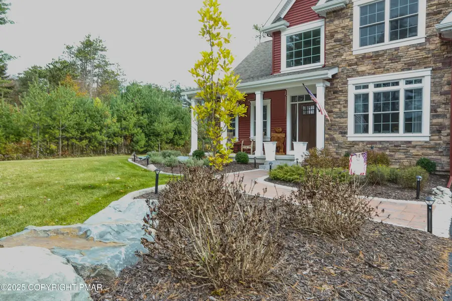 105 Cambridge Court, Blakeslee, PA 18610 - #3