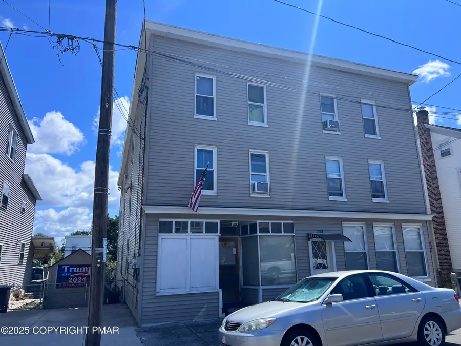 137 E White Street, Summit Hill, PA 18250 - Image #3