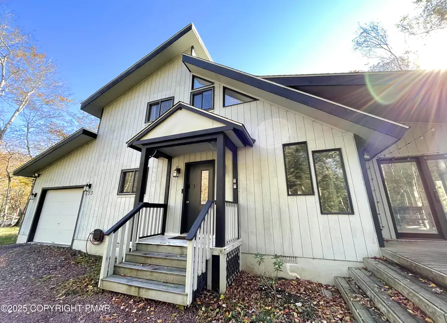 533 Cayuga Drive, Tobyhanna, PA 18466 - Image #2