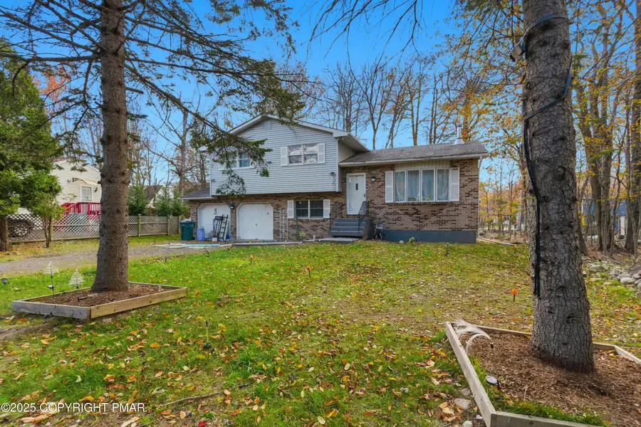 9187 Buttonwood Court, Tobyhanna, PA 18466 - Image #2