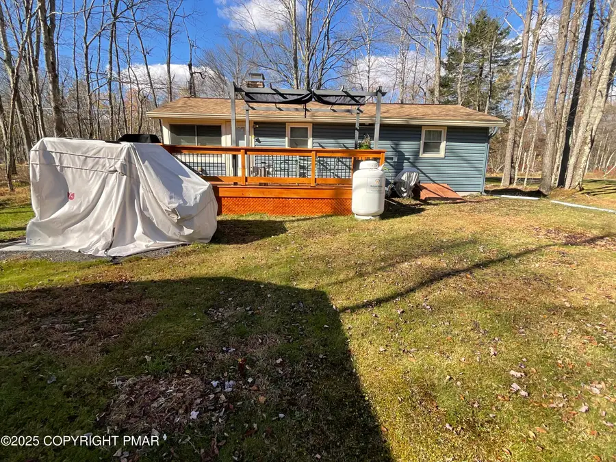 186 Canoe Trail, Pocono Lake, PA 18347 - Image #3
