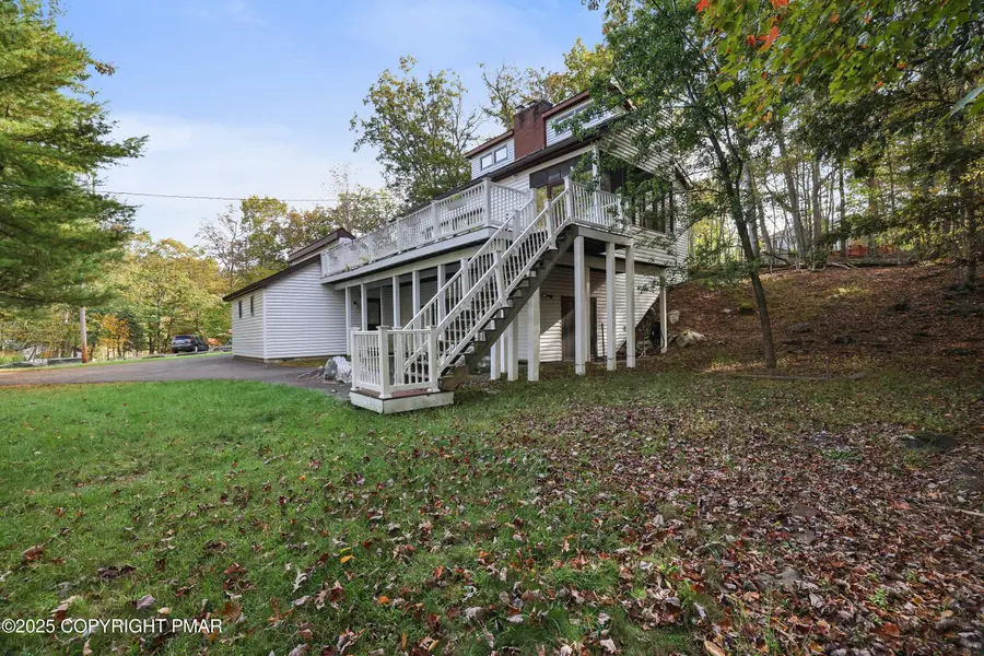 385 Saunders Drive, Bushkill, PA 18324 - #3