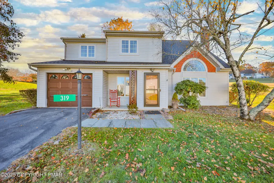 319 W Windsor Road, Saylorsburg, PA 18353 - Image #2