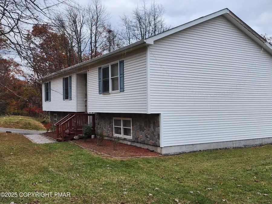 195 Williams Lane, Scotrun, PA 18355 - Image #2