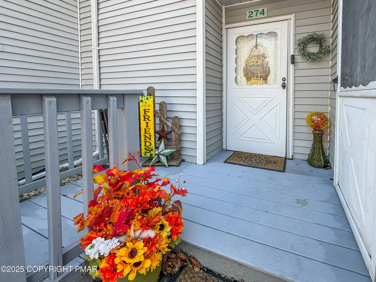 274 Nittany Court, Mount Pocono, PA 18344 - Image #1