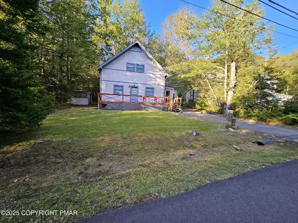 222 Nadine Boulevard, Pocono Summit, PA 18346