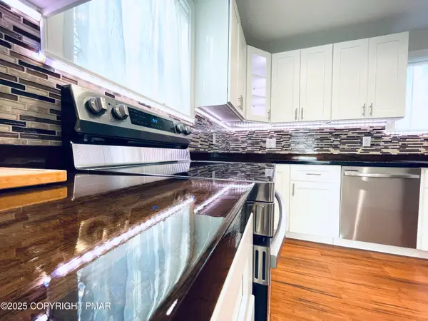 9071 Idlewild Drive, Tobyhanna, PA 18466