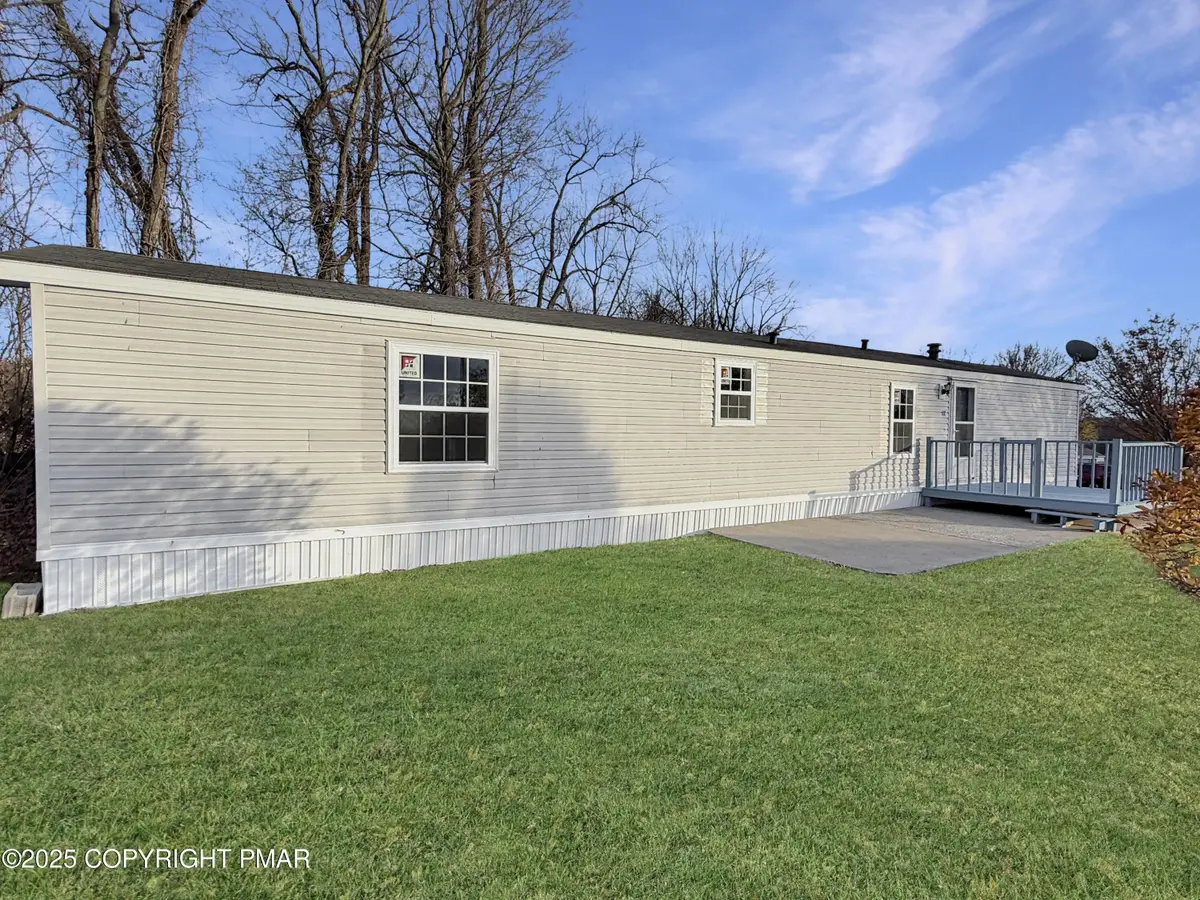 12 Ahearn Drive, Mount Bethel, PA 18343 - Image #1