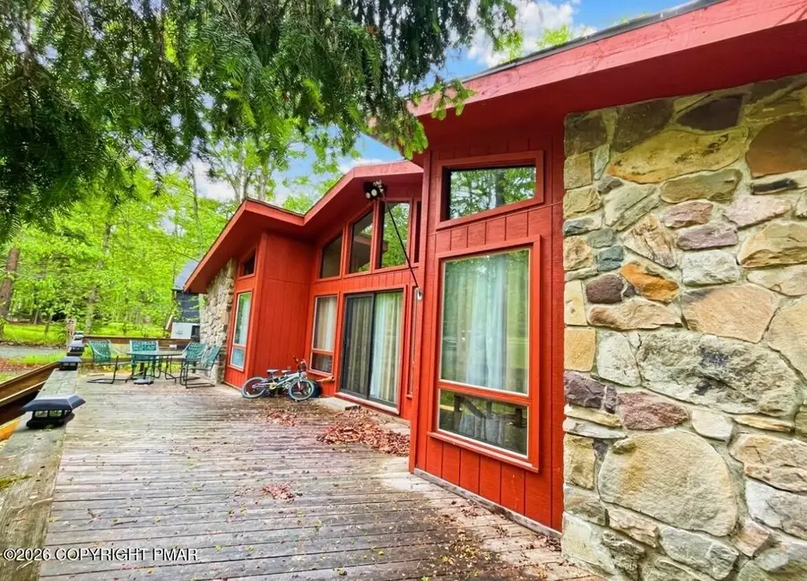 149 Livingston Lane, Gouldsboro, PA 18424 - #3