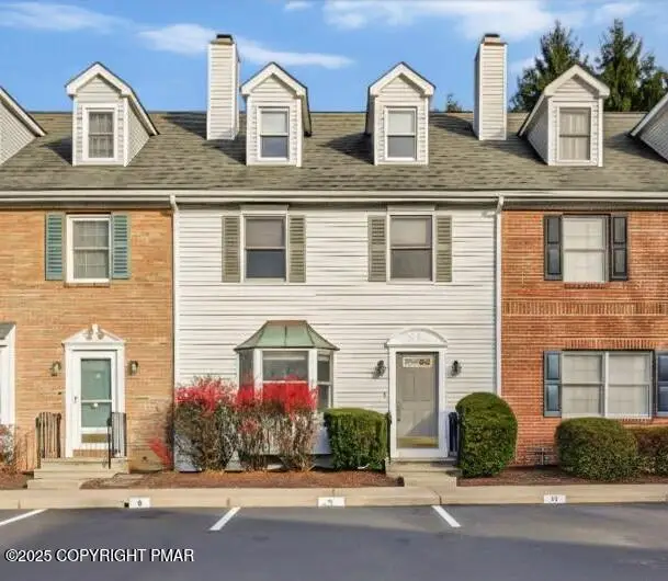 116 Eaglesmere Circle, East Stroudsburg, PA 18301 - Image #2