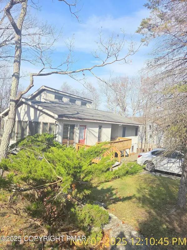 1107 Hampstead Court, Bushkill, PA 18324