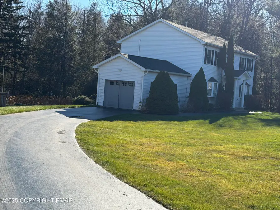 278 Mcnamara Lane, Tobyhanna, PA 18466 - Image #2