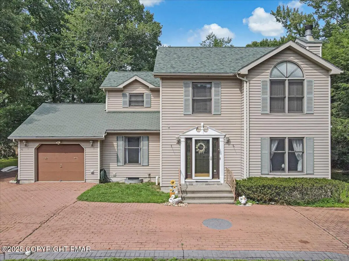 110 Anna Court, Stroudsburg, PA 18360 - Image #1