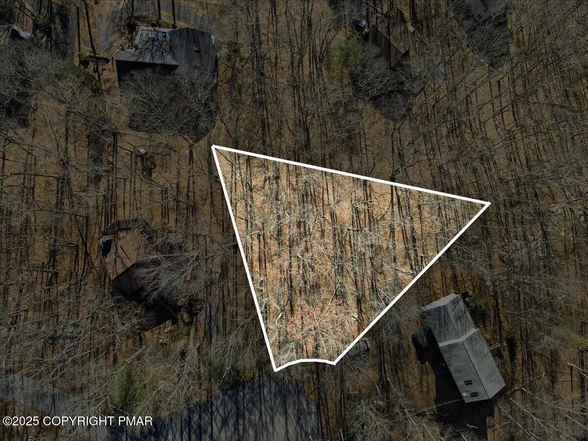 1652 Sec 7 Exeter Way, Bushkill, PA 18324 - Image #1