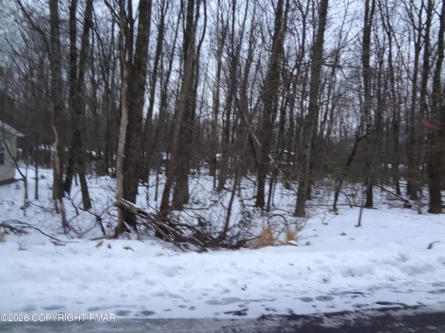 9153 Twin Lake Drive, Kunkletown, PA 18058 - Image #2