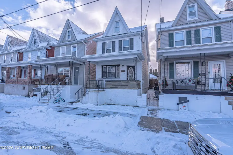 333 E Hazard Street, Summit Hill, PA 18250 - Image #3