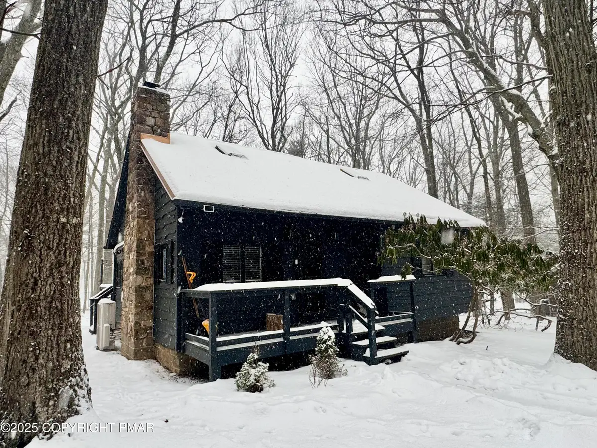 24 Split Rock Road, Lake Harmony, PA 18624 - Image #1