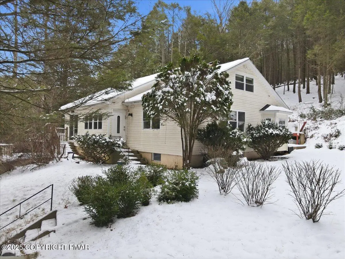 172 Evergreen Hollow Road, Effort, PA 18330 - #1