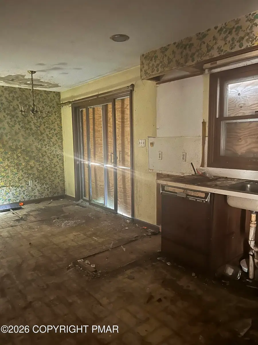 199 Highland Road, East Stroudsburg, PA 18301 - #3