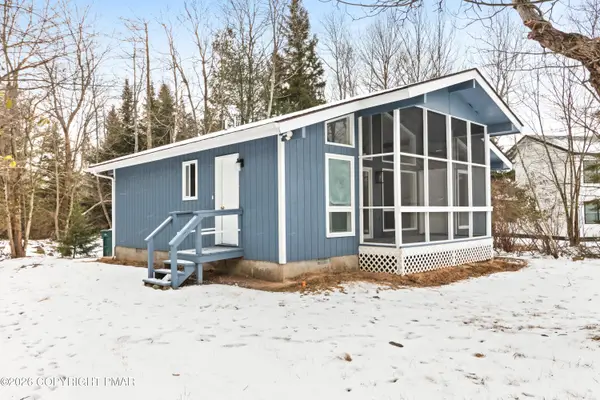 6522 Runnymead Lane, Tobyhanna, PA 18466