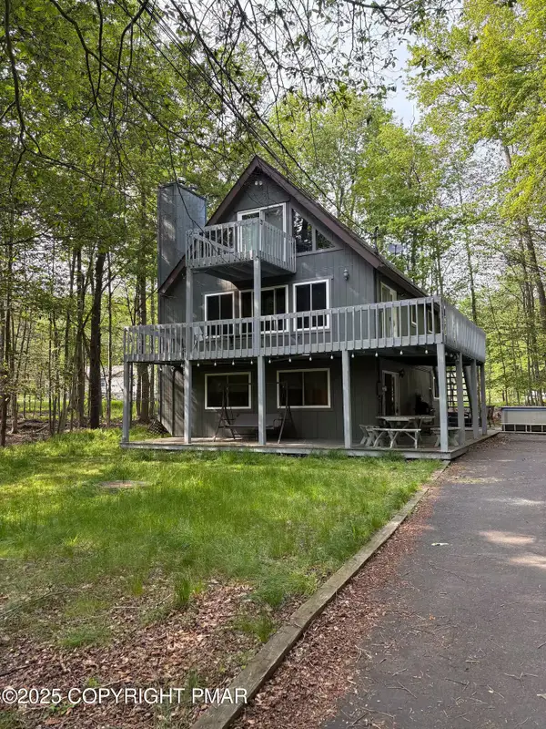 20 Laurel Court, Clifton Township, PA 18424