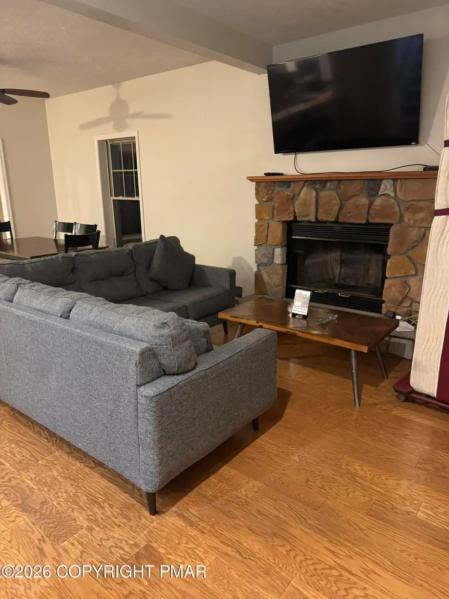 132 Laurel Court, Tannersville, PA 18372 - Image #3