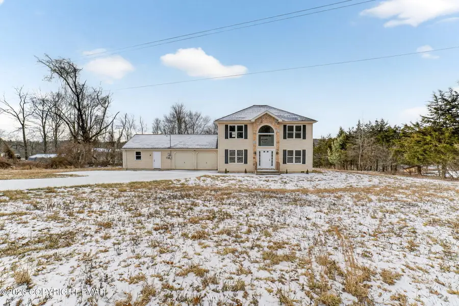 5693 Neola Road, Stroudsburg, PA 18360 - Image #2