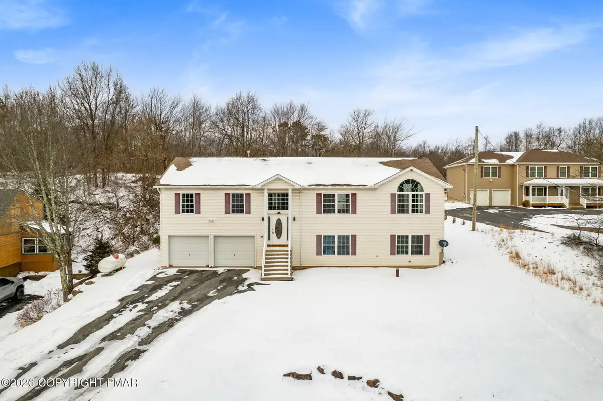 1299 Glade Drive S, Long Pond, PA 18334 - Image #1