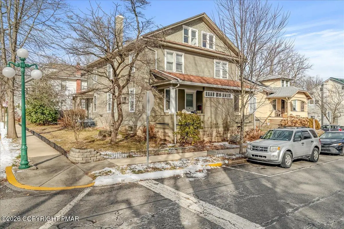 136 Saint George Street, Lewisburg, PA 17837 - Image #1