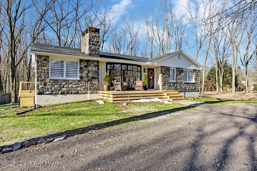 205 Winona Road, Mount Pocono, PA 18344 - Image #2