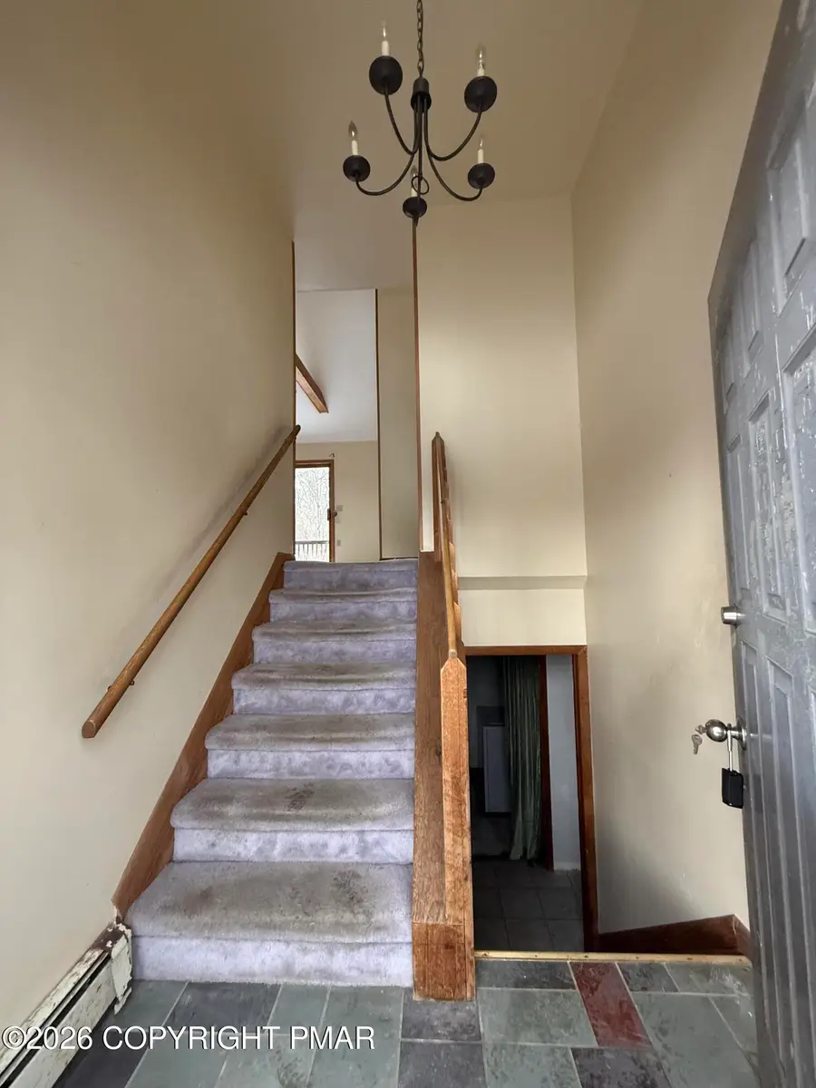 3626 Bristol Circle W, East Stroudsburg, PA 18302 - Image #2